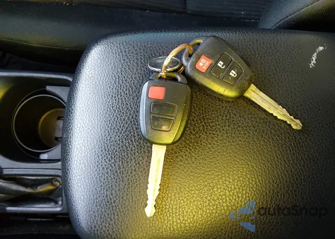 2015 Toyota Rav4 Le из США, поврежденный, VIN JTMBFREV7FD169580